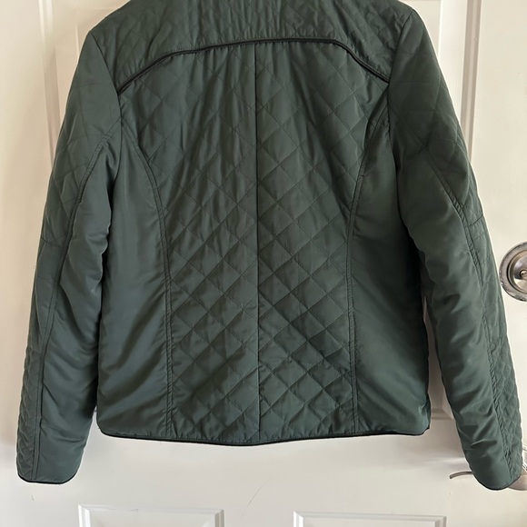 Olive Green Quilted Women's Jacket - Picture 4 of 4